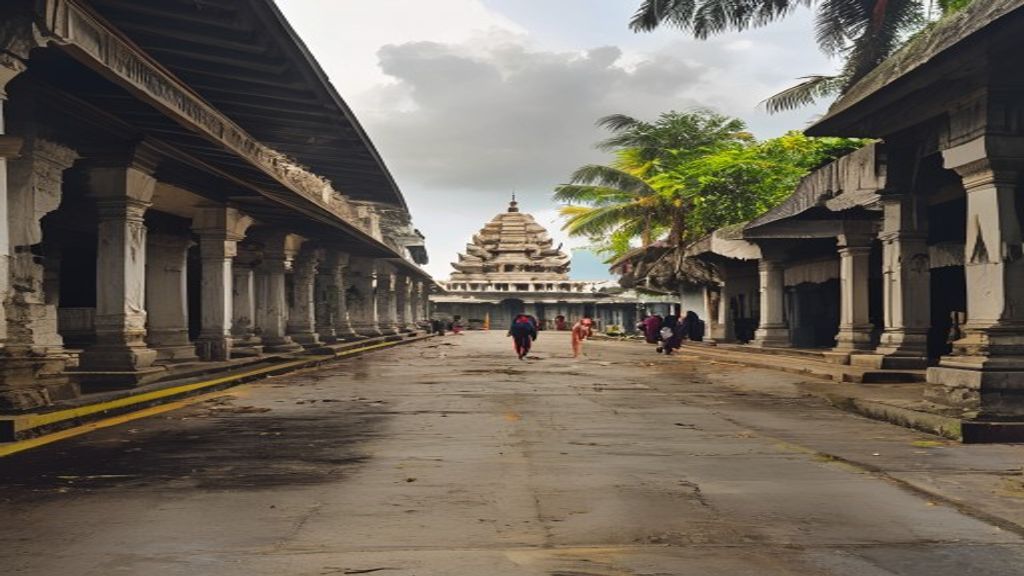 දෙවිනුවර විශ්ණු දෙවලේ නායකයාට කාන්ජිපානි ඉම්රාන්ගෙන් මරණ තර්ජනය